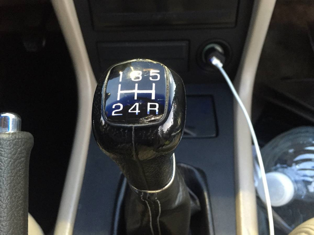 Illustration for article titled Is This 5-speed Acura Legend The Nicest Example For Sale?